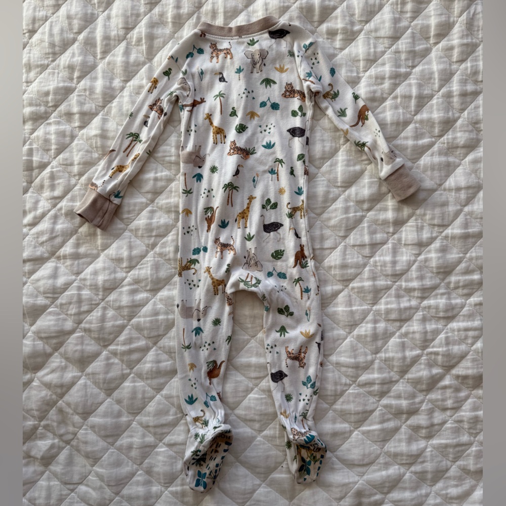 Honest Baby Sleep & Play - Picture 2 of 3